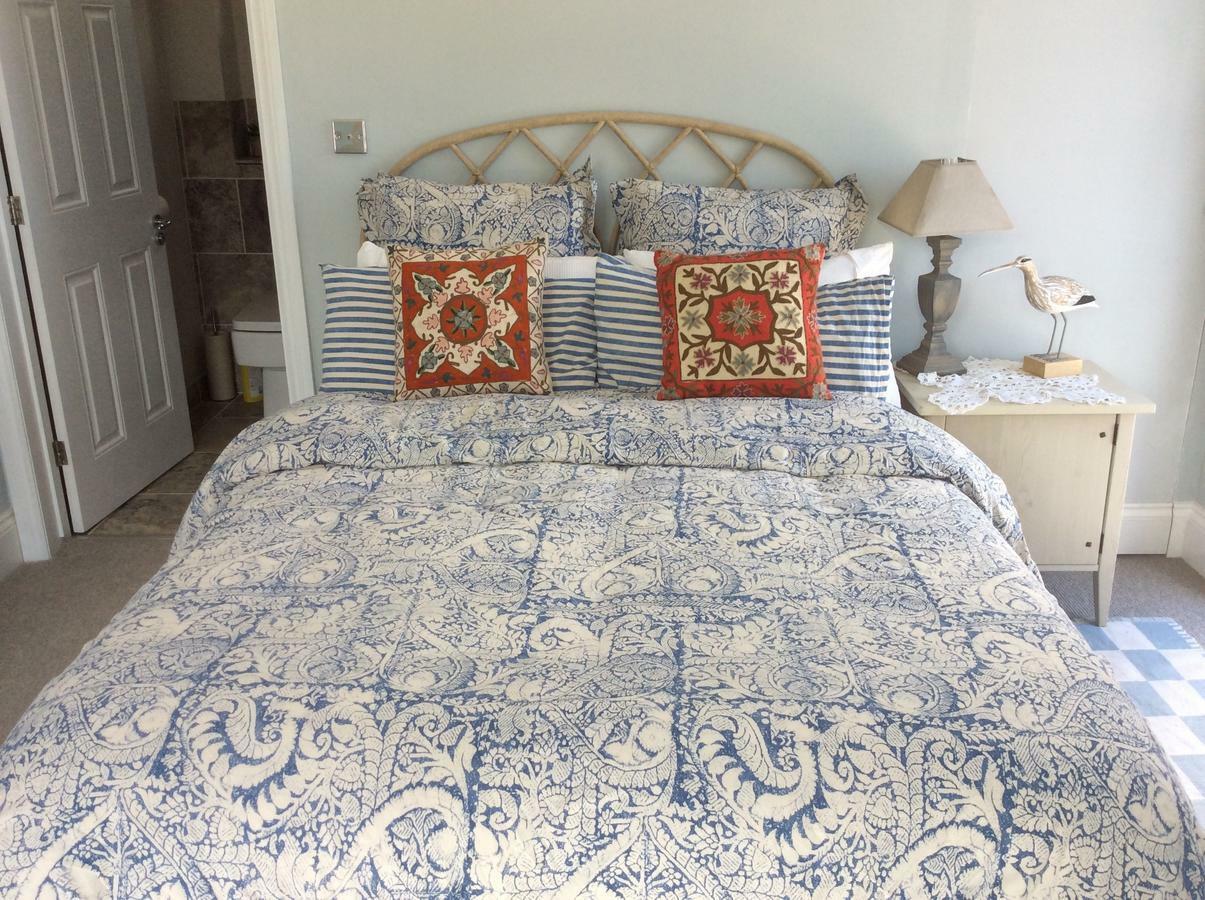 Compass Rose Bed and Breakfast Ντάρτμουθ Εξωτερικό φωτογραφία